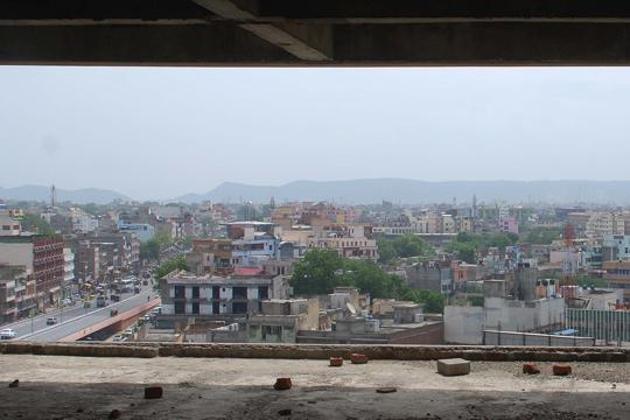 Jaipur Municipal Corporation data shows that its outstanding property tax between 2007 and 2016 stands at ₹700 crore. (HT PHOTO) Jaipur Municipal Corporation data shows that its outstanding property tax between 2007 and 2016 stands at ₹700 crore. (HT PHOTO)