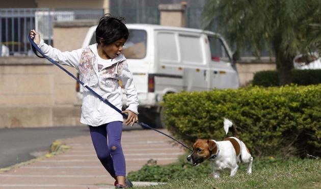 The residents of Fresco in Nirvana Country have derived a lot of benefits by switching to a one-way traffic system (SANCHIT KHANNA/HT FILE) The residents of Fresco in Nirvana Country have derived a lot of benefits by switching to a one-way traffic system (SANCHIT KHANNA/HT FILE)