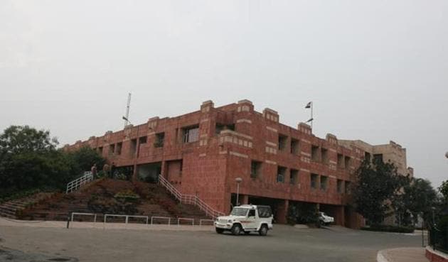 JNU announced massive reduction in student intake in MPhil and PhD courses and scrapped fresh admission in some departments for the upcoming academic session, inviting fresh protests by the student community.(MINT)