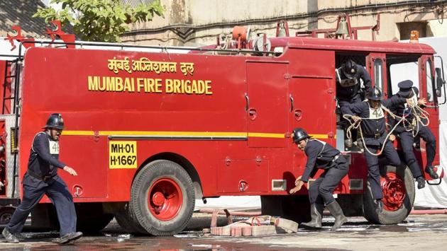Firemen get started with their routine. (Kunal Patil/Ht photo)