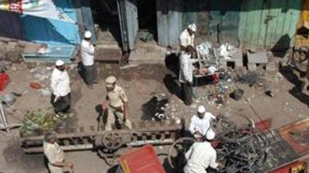 On September 29, 2008, an “improvised explosive device” went off near Bhiku Chowk in Malegaon, Maharashtra, killing six people and injuring 101.(HT)