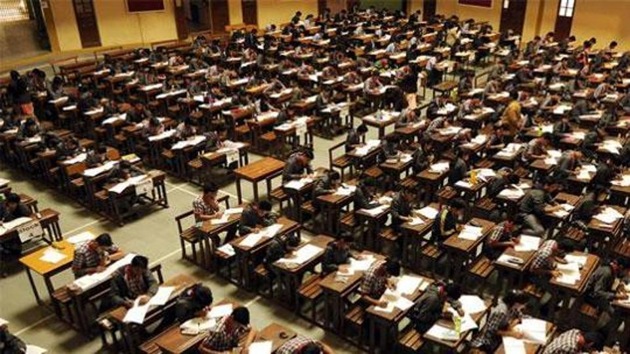 It’s clear, with students resorting to the use of technology to score big in the exams, invigilators too will need ‘smart’ ways to catch them – the traditional frisking won’t do. (HT Representative Image) It’s clear, with students resorting to the use of technology to score big in the exams, invigilators too will need ‘smart’ ways to catch them – the traditional frisking won’t do. (HT Representative Image)