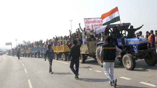 Jat community members at  the protest site in Jassia village . (Manoj Dhaka/ / HT photo) 