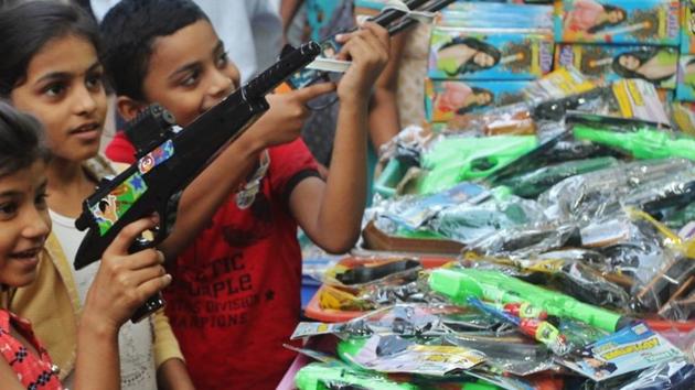 Two boys of Indian and Middle Eastern heritage were questioned by UK police while playing with toy guns at their school.(HT File Photo)