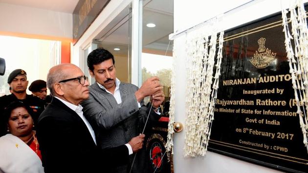 Union minister Rajyavardhan Singh Rathore inaugurated an auditorium named after martyred Lt Col Niranjan EK of NSG in Union minister Rajyavardhan Singh Rathore inaugurated an auditorium named after martyred Lt Col Niranjan EK of NSG in