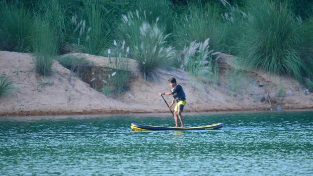 Kumaran He used a stand-up paddle boat to sail through the entire stretch of the river in 75 days.(Ganges SUP team)