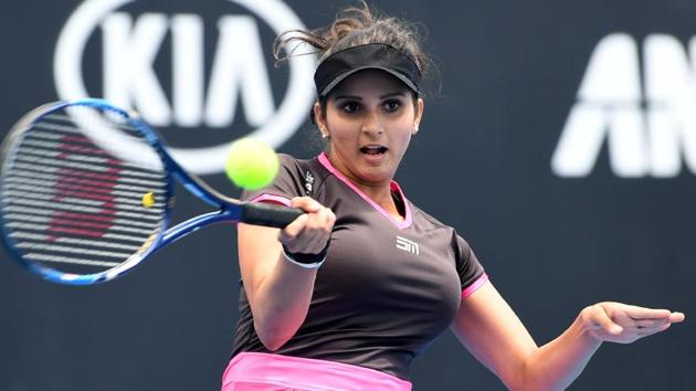 Sania Mirza has been summoned by the Service Tax Department for alleged tax evasion.(AFP)