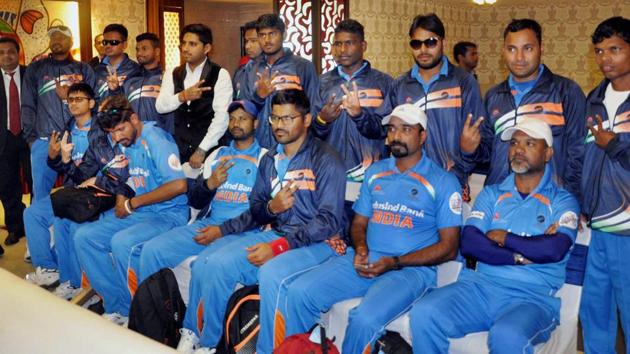 The India blind cricket team will play the winner of Saturday’s second semi-final between Pakistan and England in Bengaluru on Sunday.(PTI) The India blind cricket team will play the winner of Saturday’s second semi-final between Pakistan and England in Bengaluru on Sunday.(PTI)