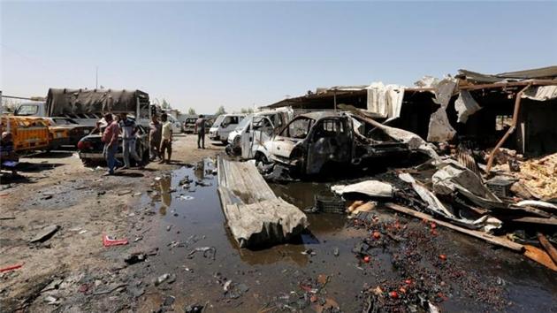 Two suicide bombings in the eastern half of the Iraqi city of Mosul, including one that hit a popular restaurant, killed at least five people on Friday and wounded over a dozen others.(Reuters File Photo) Two suicide bombings in the eastern half of the Iraqi city of Mosul, including one that hit a popular restaurant, killed at least five people on Friday and wounded over a dozen others.(Reuters File Photo)
