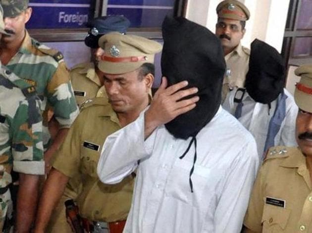 Arshi Qureshi, a guest relations officer with the banned Islamic Research Foundation (IRF), radicalised Ashfak Majeed, one of several young men who left India to join the Islamic State (ISIS) terror group in 2015, at meetings he used to conduct at IRF’s Dongri centre, the National Investigation Agency (NIA) claimed in its charge sheet, filed on Thursday. (HT file photo) Arshi Qureshi, a guest relations officer with the banned Islamic Research Foundation (IRF), radicalised Ashfak Majeed, one of several young men who left India to join the Islamic State (ISIS) terror group in 2015, at meetings he used to conduct at IRF’s Dongri centre, the National Investigation Agency (NIA) claimed in its charge sheet, filed on Thursday. (HT file photo)