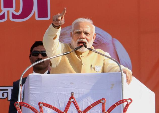 Prime Minister Narendra Modi addresses a rally in Haridwar on Friday. (Raajiv Kala/HT photo) Prime Minister Narendra Modi addresses a rally in Haridwar on Friday. (Raajiv Kala/HT photo)