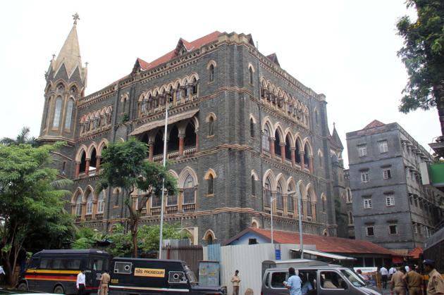 The Bombay high court on Thursday said that the Railways was “duty bound” to provide facilities for specially abled passengers and directed both the Central and Western railways to formulate a concrete plan for the same.(HT photo) The Bombay high court on Thursday said that the Railways was “duty bound” to provide facilities for specially abled passengers and directed both the Central and Western railways to formulate a concrete plan for the same.(HT photo)