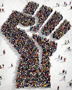 When politicians fail, unsung patriots become beacons of hope. It is time for all of us to join in their efforts.(Shutterstock) When politicians fail, unsung patriots become beacons of hope. It is time for all of us to join in their efforts.(Shutterstock)