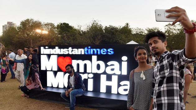 There’s always a good angle for a photograph at the Hindustan Times Kala Ghoda Arts Festival in Mumbai. (Anshuman Poyrekar/HT PHOTO) 