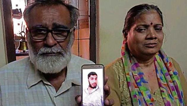 Rakesh Talreja’s family rejected a compensation offer and instead requested the government to bring his body back to Vasai.(HT Photo) Rakesh Talreja’s family rejected a compensation offer and instead requested the government to bring his body back to Vasai.(HT Photo)