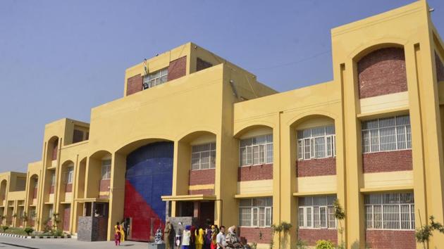 The Amritsar Central Jail authorities recovered 17 mobile phones and two knives smuggled into the jail.(HT File Photo)