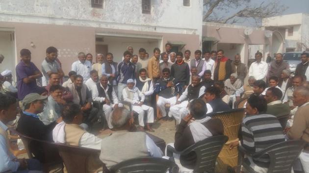 In Jewar (above), the Bharatiya Janata Party candidate, Dhirendra Singh, said he spent the day with his family and interacted with villagers.(HT Photo) In Jewar (above), the Bharatiya Janata Party candidate, Dhirendra Singh, said he spent the day with his family and interacted with villagers.(HT Photo)