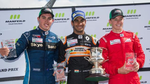 Jehan Daruvala (centre) is all smiles after winning the New Zealand Grand Prix. (HT Photo) Jehan Daruvala (centre) is all smiles after winning the New Zealand Grand Prix. (HT Photo)