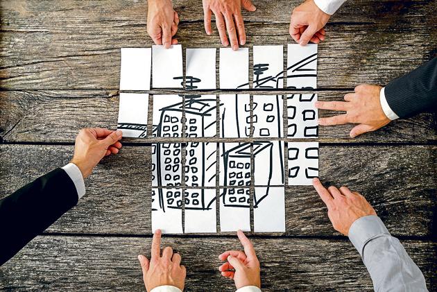 Budget 2017 proposes to grant capital gains tax waiver to persons holding land from which some part was pooled for creation of the state capital of Andhra Pradesh. This benefit must be given to Delhi too.(Getty Images/iStockphoto)