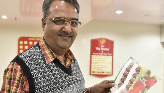 Hardeep Singh Kataria of Vatika City bought the scented postage stamps from DT Mega Mall on Monday (Sanjeev Verma/HT Photo) Hardeep Singh Kataria of Vatika City bought the scented postage stamps from DT Mega Mall on Monday (Sanjeev Verma/HT Photo)