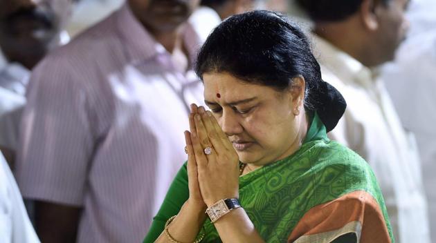 The SC will pronounce its judgement in the DA case against AIADMK general secretary VK Sasikala on Tuesday.(PTI file photo)