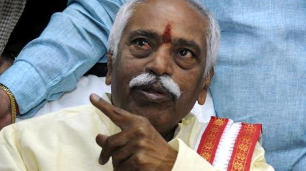 Labour minister Bandaru Dattatreya said the bills on new industrial relations code and wage code which would subsume related legislations would be tabled in the second leg of the Budget session of Parliament. (Hindustan Times file) Labour minister Bandaru Dattatreya said the bills on new industrial relations code and wage code which would subsume related legislations would be tabled in the second leg of the Budget session of Parliament. (Hindustan Times file)