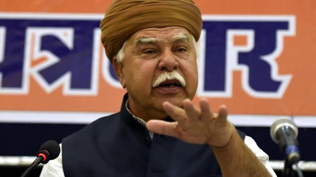 Founder of the Rajputana Karni Sena, Lokendra Singh Kalvi address a press conference in New Delhi.(Sonu Mehta/HT) Founder of the Rajputana Karni Sena, Lokendra Singh Kalvi address a press conference in New Delhi.(Sonu Mehta/HT)