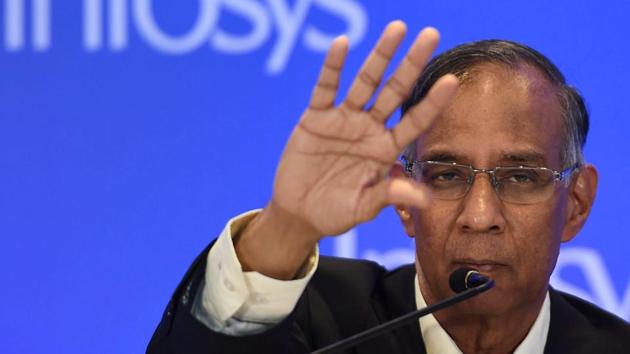 R Seshasayee, a non-executive board chairman of Infosys, at a press conference in Mumbai on February 13, 2017.(PTI File)