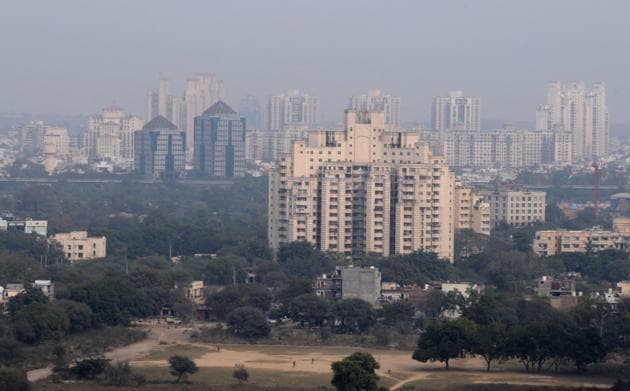 The air quality in Gurgaon slid to ‘severe’ several times in the last three months.(Parveen Kuar/HT Photo)