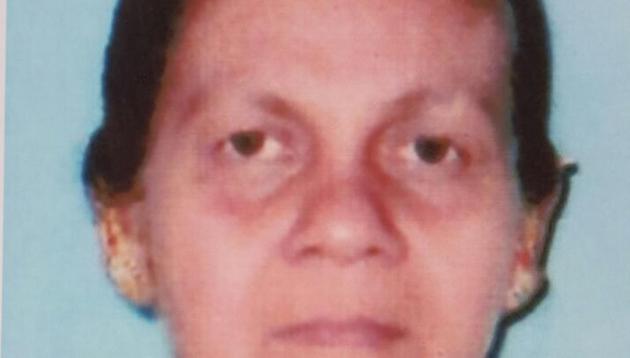 Philomena Sajan, 54, a fisherwoman, had fallen off a VVMC bus while travelling from Pachubunder port to Papdi village 18 December 2013.(HT PHOTO)