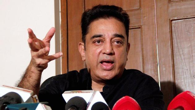 Chennai: Tamil film actor Kamal Haasan expressing his support to the student for Jallikattu during a press meet in Chennai on January 24.(PTI)