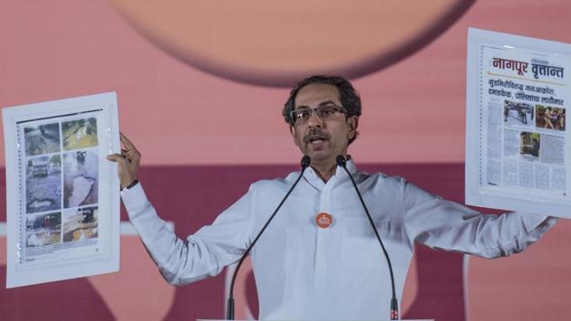 In his last public address before the February 21 civic polls, Shiv Sena chief Uddhav Thackeray targeted prime minister Narendra Modi and chief minister Devendra Fadnavis, saying the government was behaving like in a state of emergency, and it has been steadily losing support. (Satish Bate/HT PHOTO) 