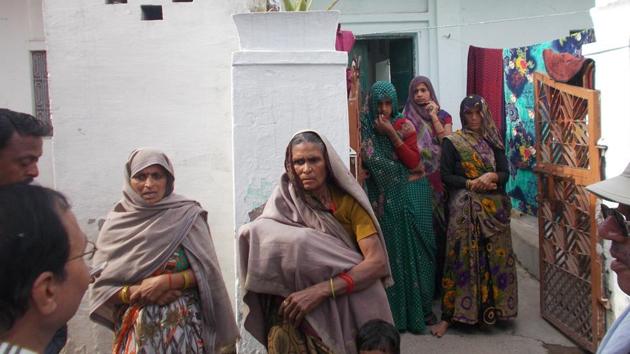 Data Ram’s kin in Rudayan village.(Mahipal Singh/ HT Photo) Data Ram’s kin in Rudayan village.(Mahipal Singh/ HT Photo)