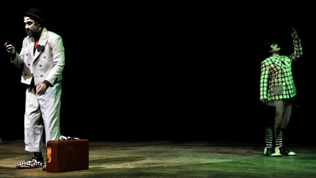 Actor Ranvir Shorey and other artists performing Macbeth play at Tagore theatre in Chandigarh, on Sunday. (Ravi Kumar/HT photo)
