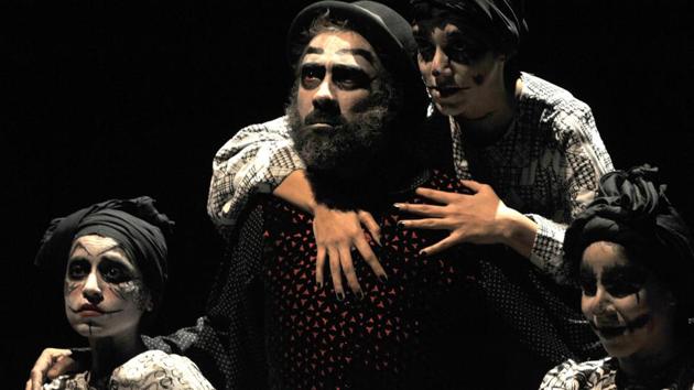 Actor Ranvir Shorey and other artists performing Macbeth play at Tagore theatre in Chandigarh, on Sunday. (Ravi Kumar/HT photo)
