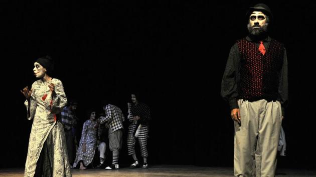 Macbeth play in progress at Tagore theatre in Chandigarh on Sunday. (Ravi Kumar/HT photo)