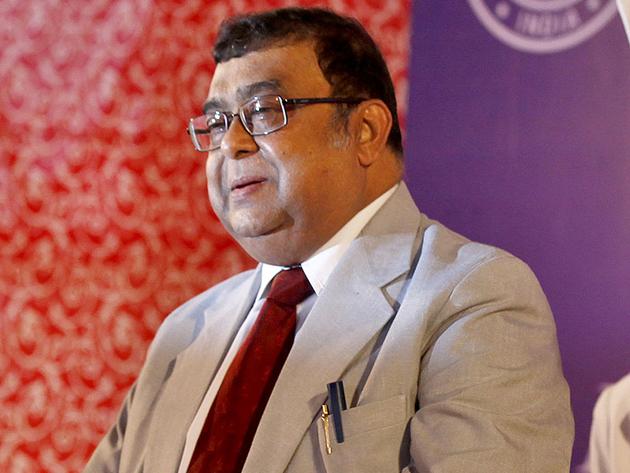 Former Chief Justice of India Altamas Kabir, who was suffering from a kidney ailment and related complications, died on Sunday at a hospital in Kolkata.(HT File)