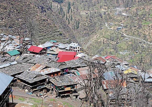 Malana village in Kullu district is known for illegal cannabis cultivation.(HT File Photo) Malana village in Kullu district is known for illegal cannabis cultivation.(HT File Photo)