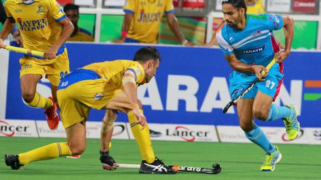 Action during the Hockey India League match between Punjab Warriors and UP Wizards in New Delhi on Monday.(HIL)
