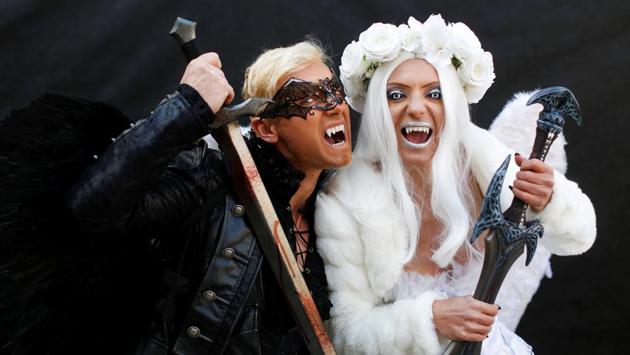 Tens of thousands of revellers in masks and period costume packed St Mark’s Square for the “flight of the angel”, the traditional opening of the Venice Carnival. (Alessandro Bianchi / REUTERS)