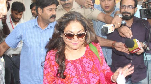 Tina Ambani at a polling booth in Colaba. (bhushan koyande) 