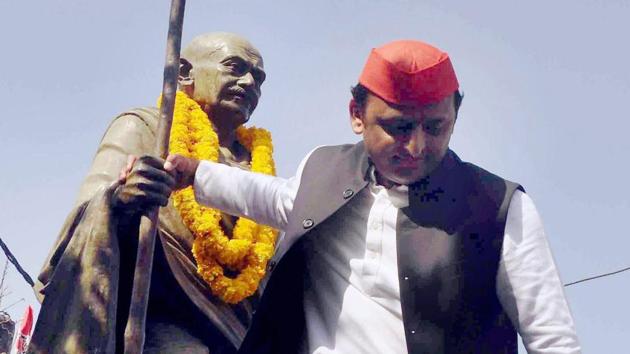 UP chief minsister Akhilesh Yadav had on Monday targeted Modi and BJP president Amit Shah as he “appealed” to Bachchan not to “campaign for the donkeys of Gujarat”. Bachchan is the brand ambassador of Gujarat Tourism. (PTI) UP chief minsister Akhilesh Yadav had on Monday targeted Modi and BJP president Amit Shah as he “appealed” to Bachchan not to “campaign for the donkeys of Gujarat”. Bachchan is the brand ambassador of Gujarat Tourism. (PTI)