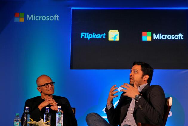 Microsoft Chief Executive Officer Satya Nadella and Flipkart Group Chief Executive Officer and co-founder Binny Bansal attend a news conference in Bengaluru(REUTERS)