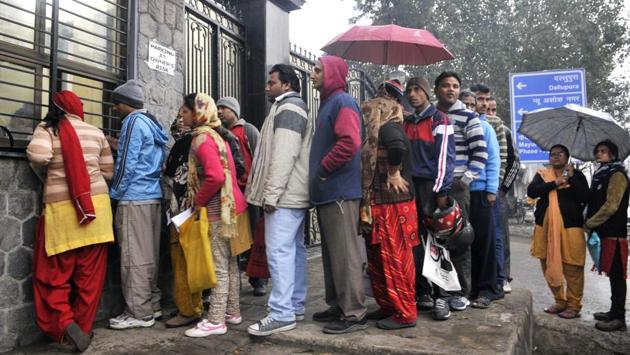 The admission to nursery in Delhi is done on the basis of points alloted for criteria like neighbourhood, alumni, sibling, girl child and others. (sushil Kumar / HT FILE PHOTO) The admission to nursery in Delhi is done on the basis of points alloted for criteria like neighbourhood, alumni, sibling, girl child and others. (sushil Kumar / HT FILE PHOTO)