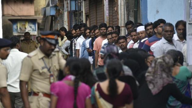 The queues got around noon. (Kunal Patil/HT PHOTO)