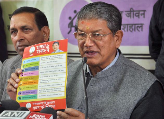 Harish Rawat said he was still the CM of Uttarakhand and the “Constitution has given me the right to work”. (HT File) Harish Rawat said he was still the CM of Uttarakhand and the “Constitution has given me the right to work”. (HT File)