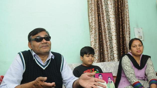 Kuldeep Singh, the survivor of the 2005 Delhi serial blasts, at his home in Shadipur, in New Delhi.(Burhaan Kinu/HT PHOTO) Kuldeep Singh, the survivor of the 2005 Delhi serial blasts, at his home in Shadipur, in New Delhi.(Burhaan Kinu/HT PHOTO)