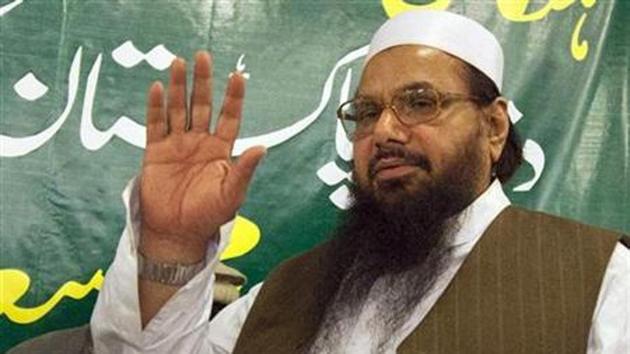 Jamaat-ud-Dawah chief Hafiz Saeed and four others on Tuesday challenged their house arrest in the Lahore High Court.(Reuters File Photo)