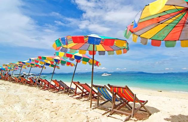 Want an international beach holiday? We round up the 10 best beaches in the world. Which one do you think has bagged the first spot?(Shutterstock) Want an international beach holiday? We round up the 10 best beaches in the world. Which one do you think has bagged the first spot?(Shutterstock)