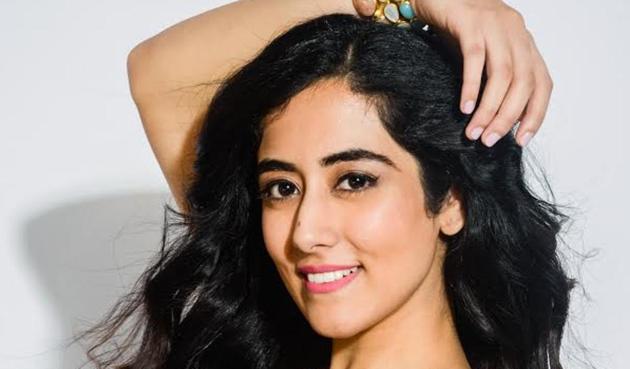 Jonita Gandhi, who rose to fame with the title track of Chennai Express and went ahead to work with AR Rahman in Highway, is now all set for her acting debut in an Indo-Canadian film. Jonita Gandhi, who rose to fame with the title track of Chennai Express and went ahead to work with AR Rahman in Highway, is now all set for her acting debut in an Indo-Canadian film.